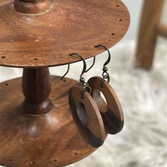 Wooden Earring & Ring Holder Rustic And Distressed - Picture 3 of 17